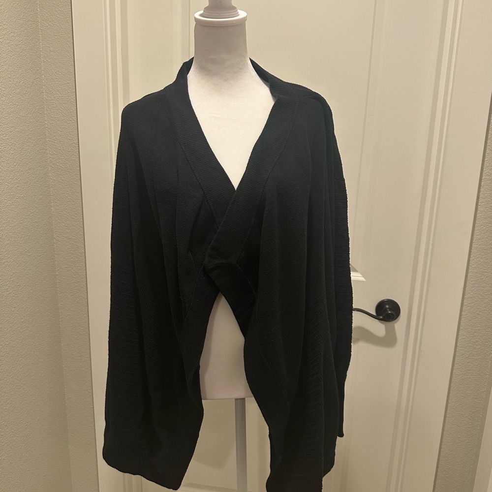 lululemon athletica Black Women's Poncho